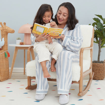 Los Pollitos / Little Chickies